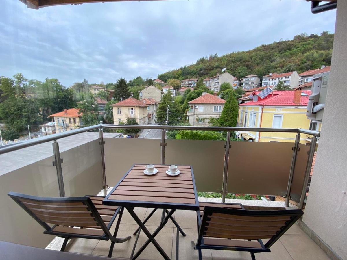 Coziness And Comfort In The Old Town Veliko Turnovo Bagian luar foto