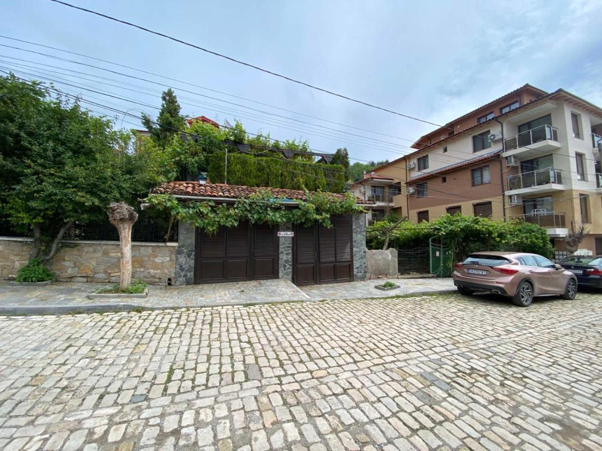 Coziness And Comfort In The Old Town Veliko Turnovo Bagian luar foto